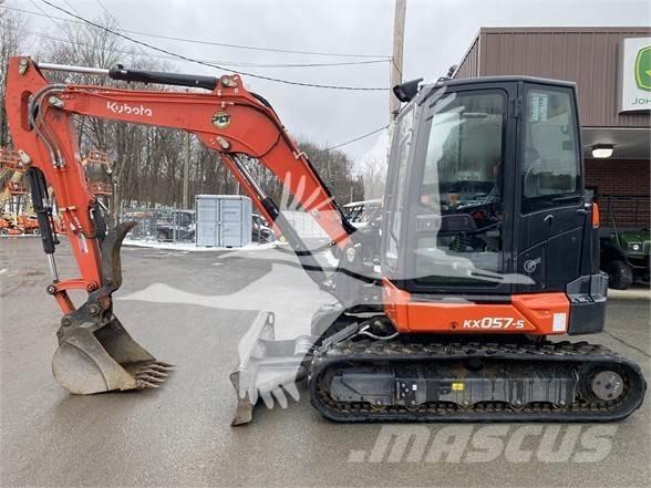 Kubota KX057-5 Гусеничні екскаватори