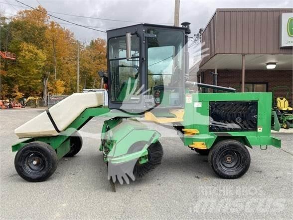  LAYMOR SM400 Підмітальні машини