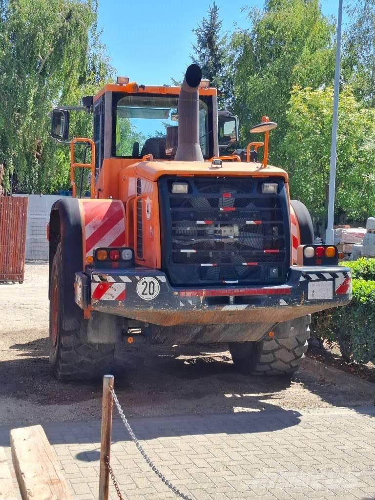 Doosan DL 350 Екскаватори-навантажувачі