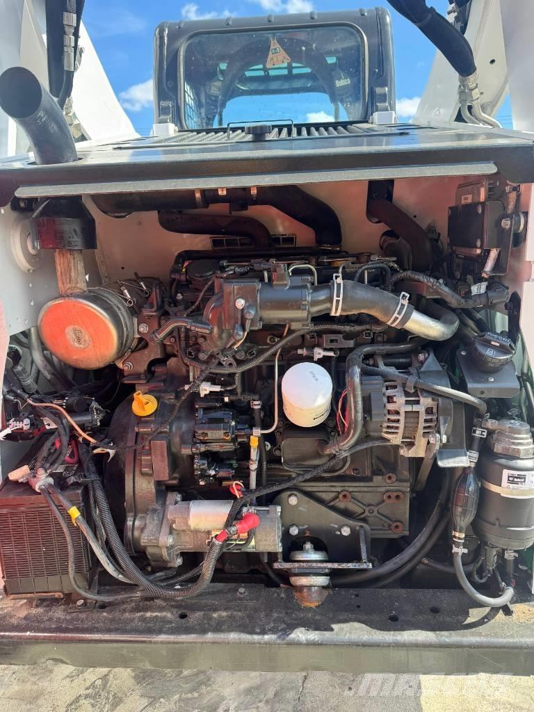 Bobcat T 740 Міні-навантажувачі