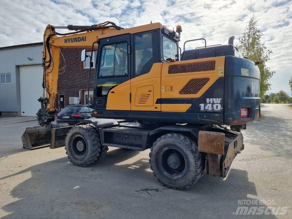 Hyundai HW 140 Колісні екскаватори