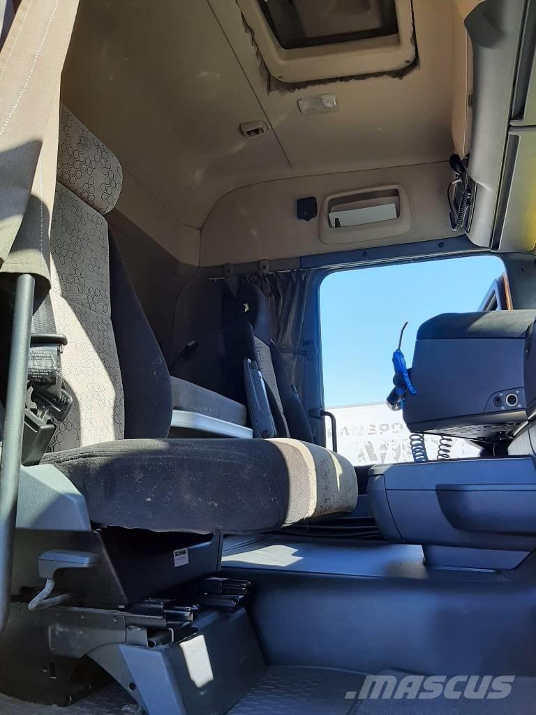 Scania R 520 Тентовані вантажівки