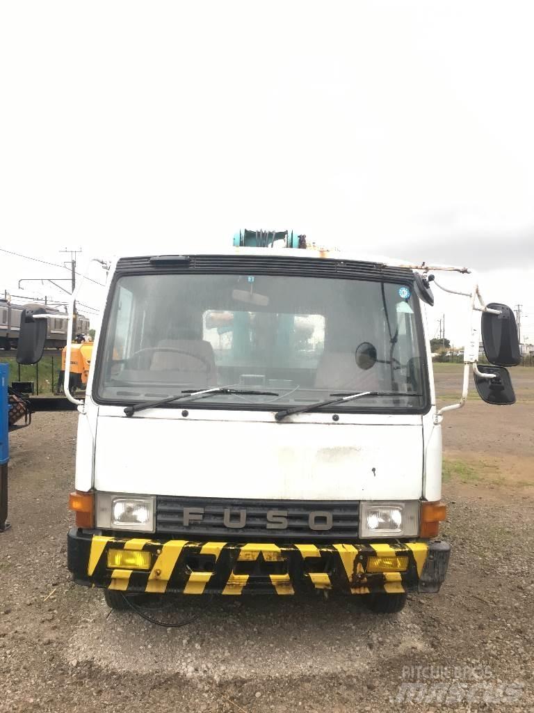 Mitsubishi DC-700BR Бетононасоси