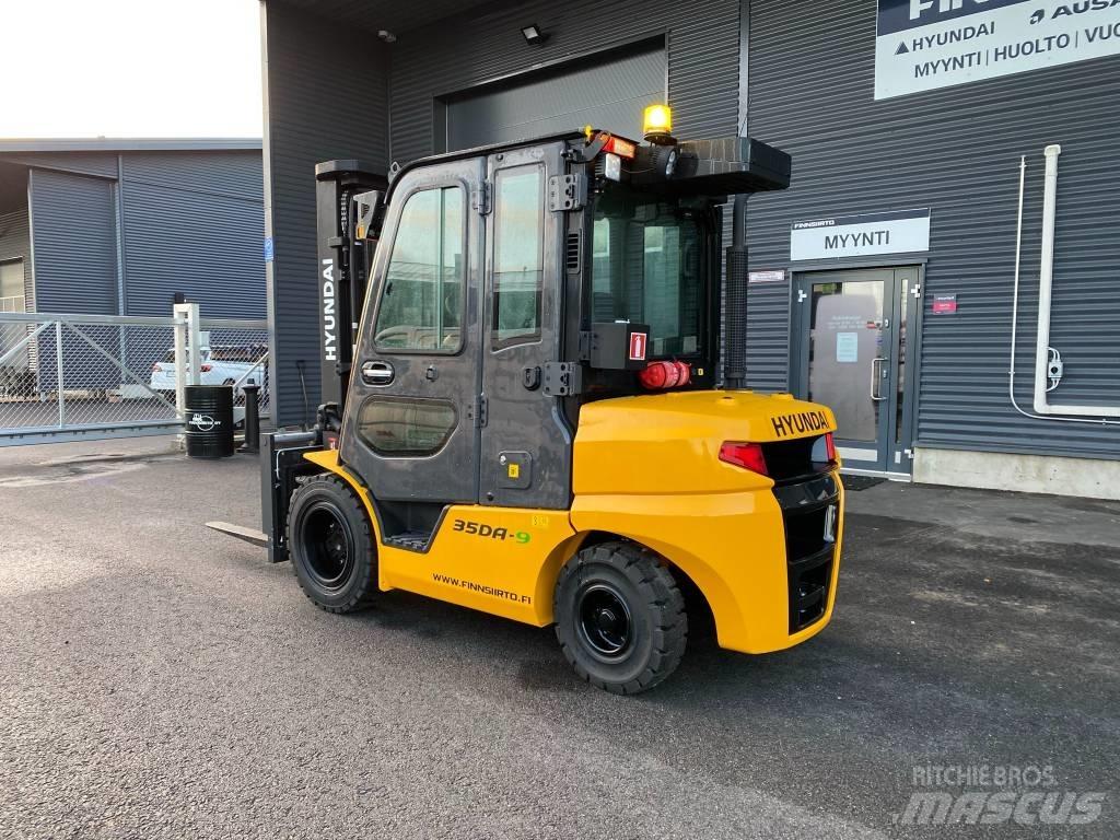 Hyundai 35DA-9 Дизельні навантажувачі