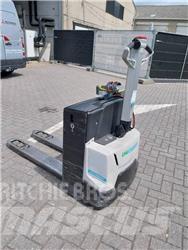 UniCarriers MDW160 Штабелери
