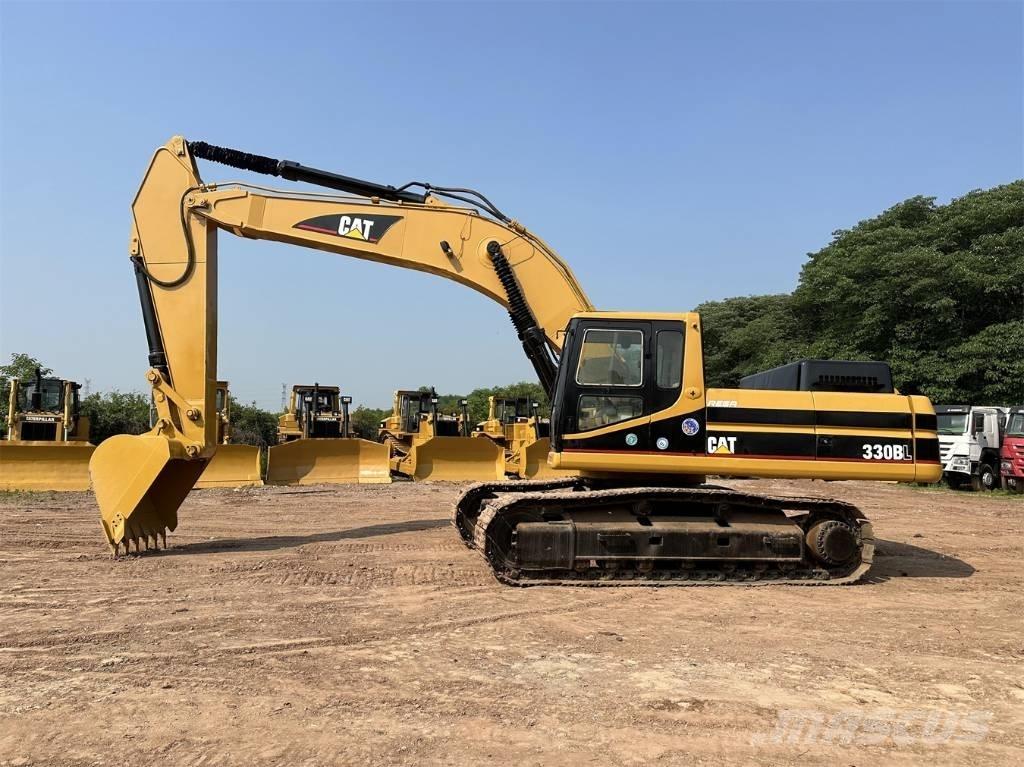 CAT 330BL Гусеничні екскаватори