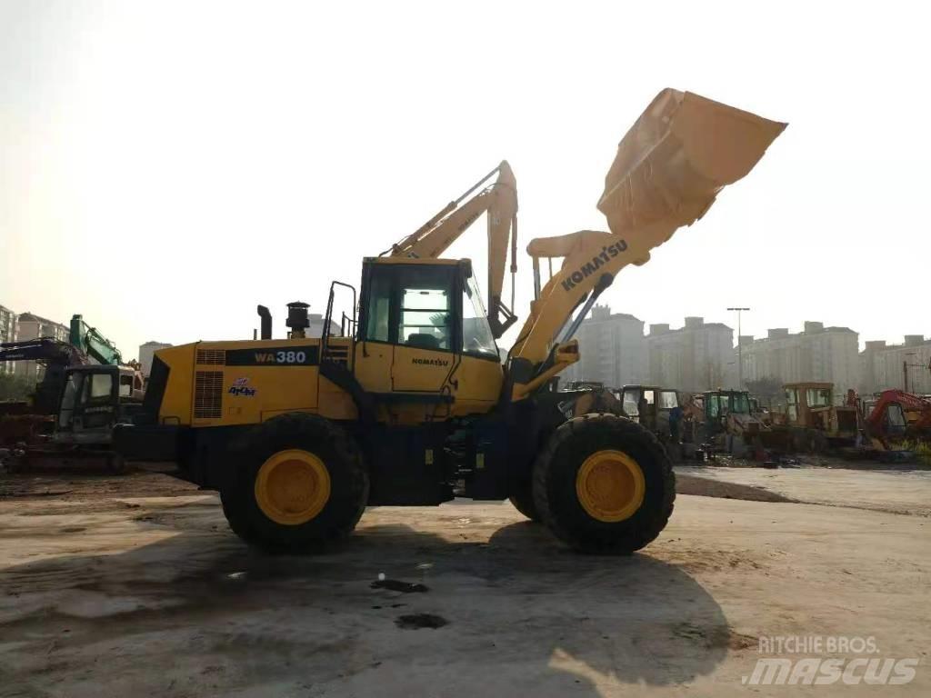 Komatsu WA 380-6 Фронтальні навантажувачі