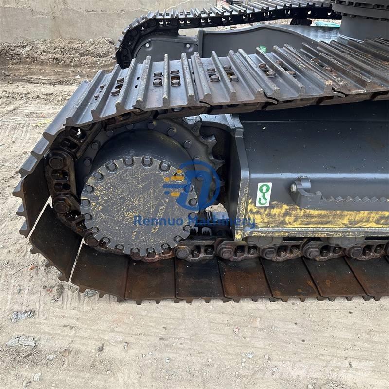 Volvo EC 240 Гусеничні екскаватори