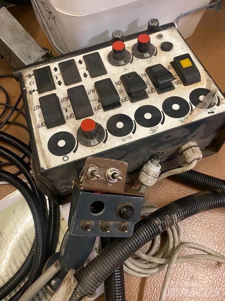 AVR Spirit 8200 Картоплезбиральні комбайни