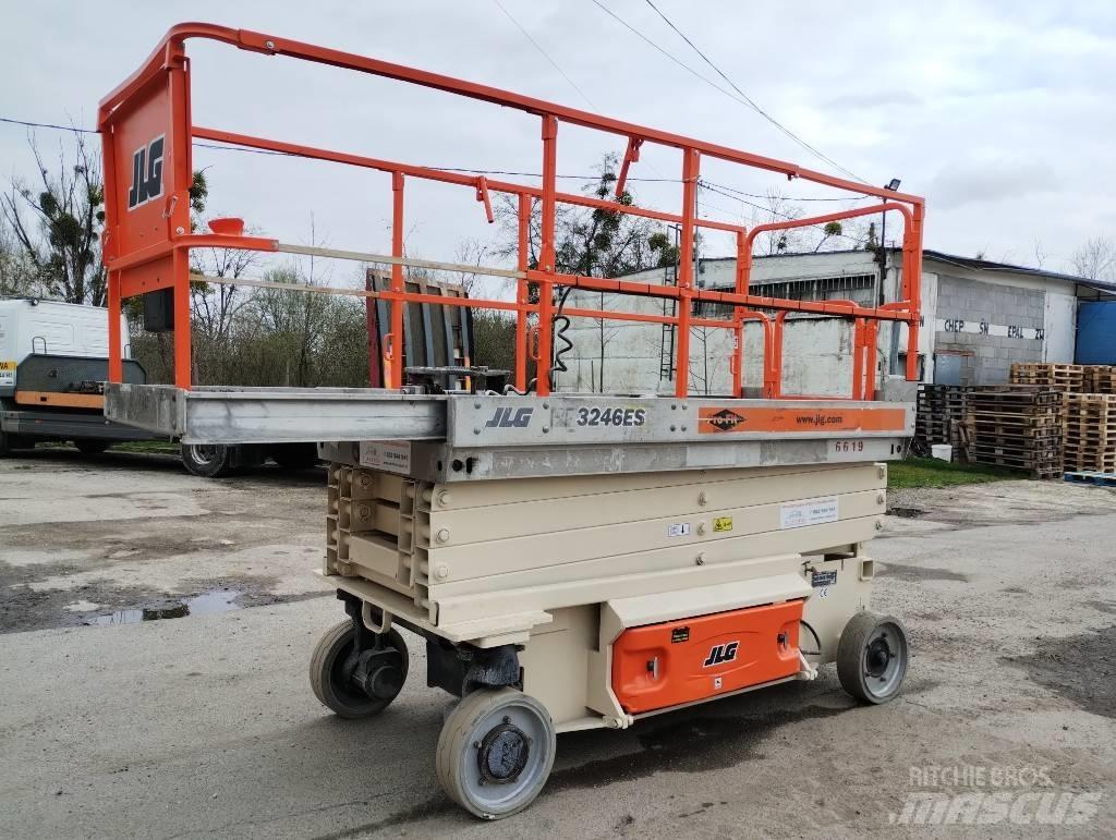 JLG 3246 ES Підйомники-ножиці