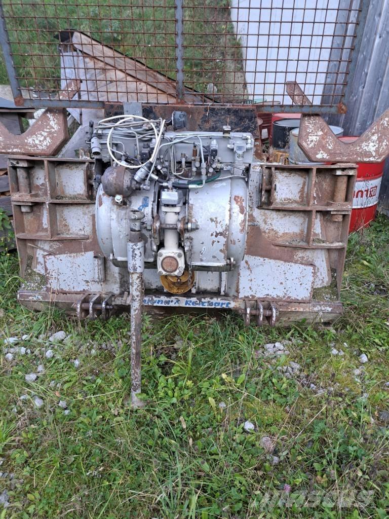 Valtra T 162 Лісогосподарські трактори