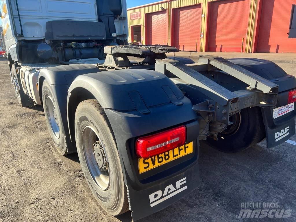 DAF 530 Тягачі