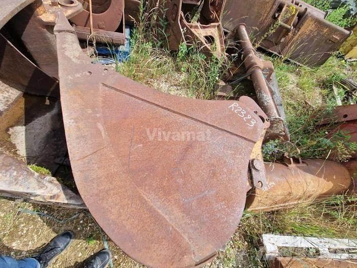 CASE 688 Ковші