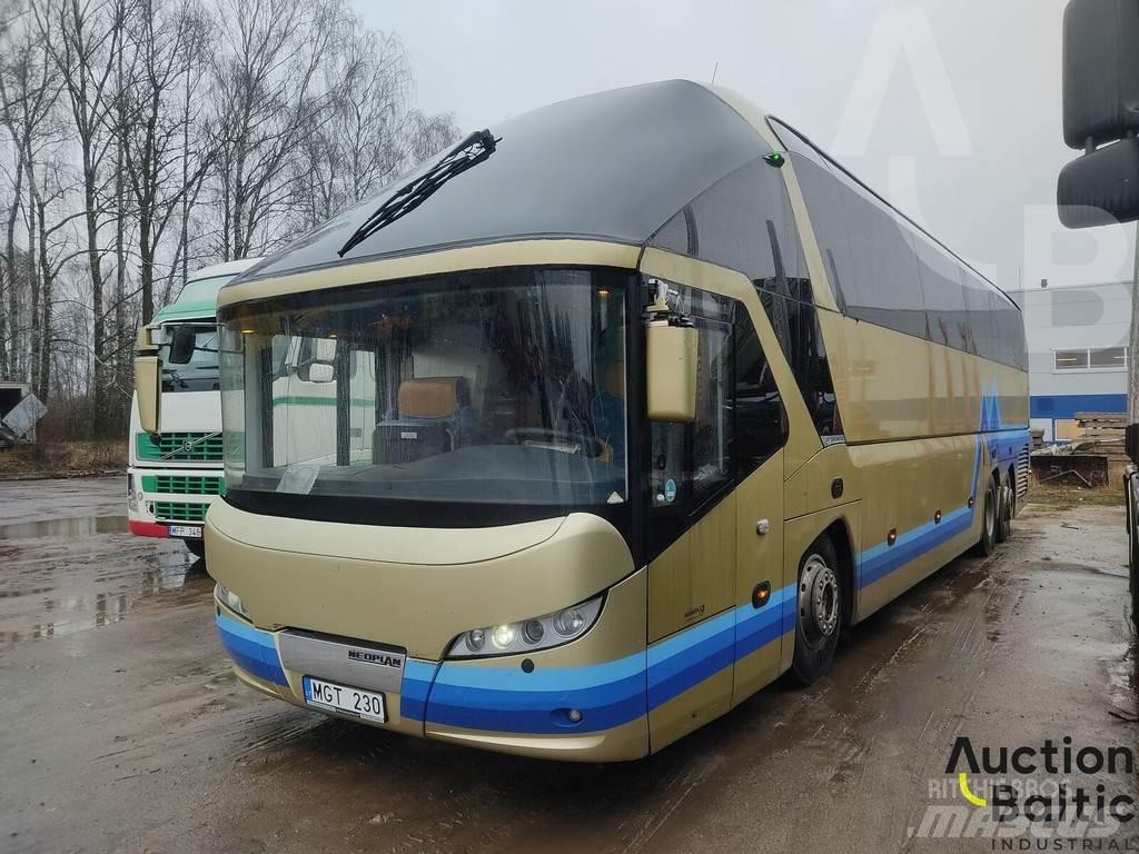 Neoplan P11 Міжміські автобуси