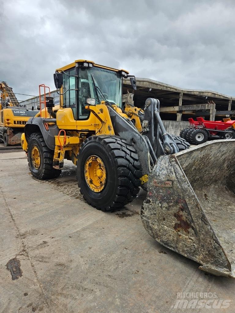 Volvo L 110 H Фронтальні навантажувачі