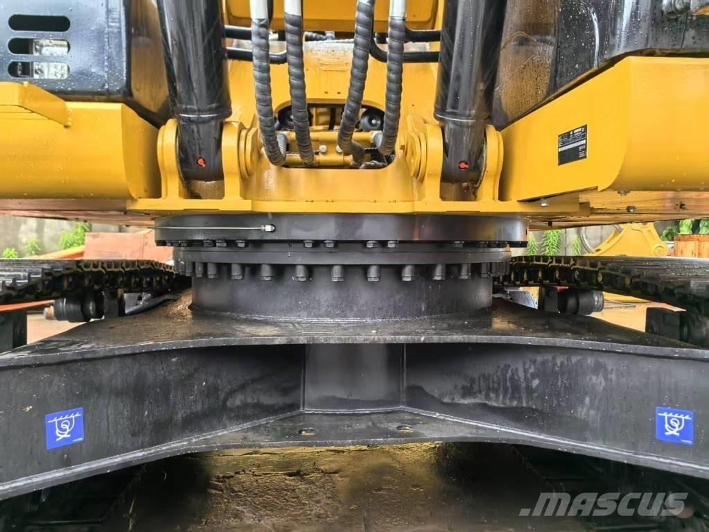 CAT 320 D L Гусеничні екскаватори