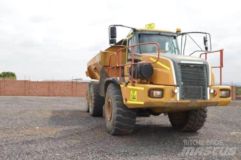 Bell B40D Зчленовані самоскиди