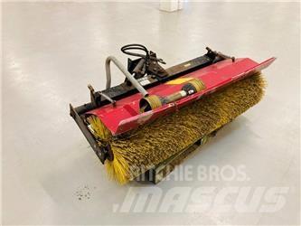 GMR Kost 150 cm Підмітальні машини