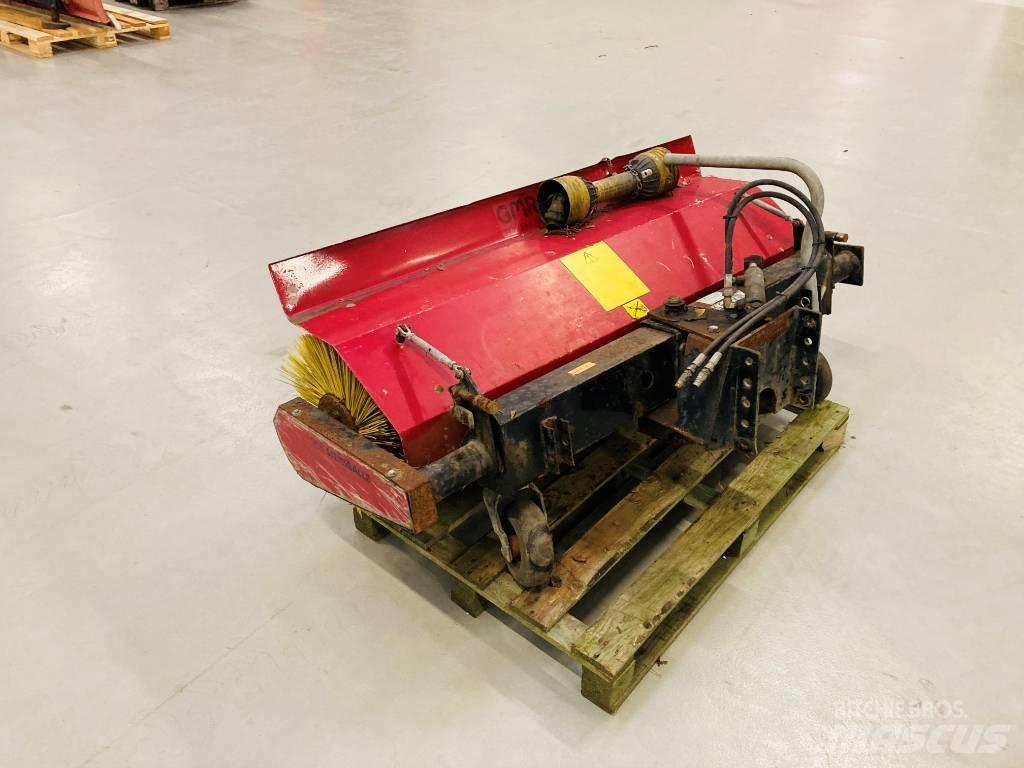 GMR Kost 150 cm Підмітальні машини