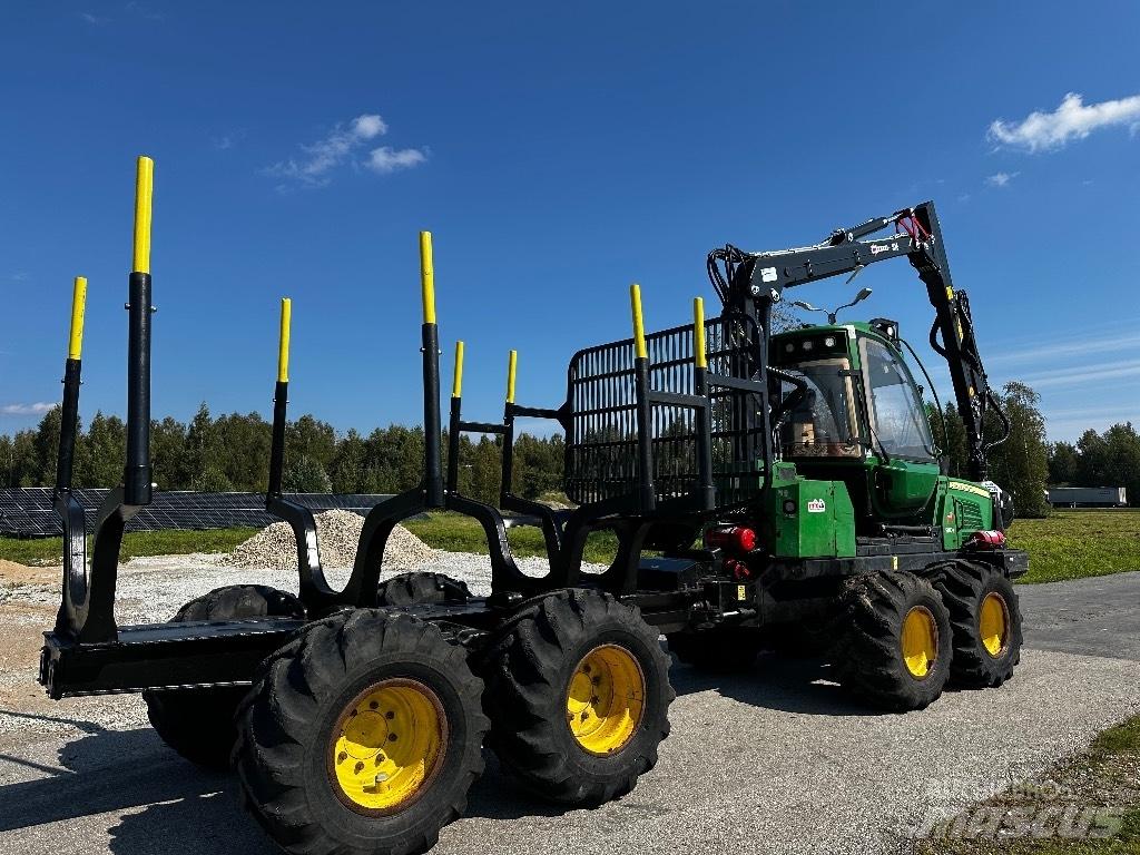 John Deere 810 E Форвардери