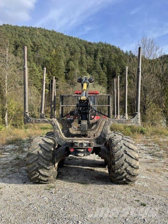 Komatsu 860.4 Форвардери