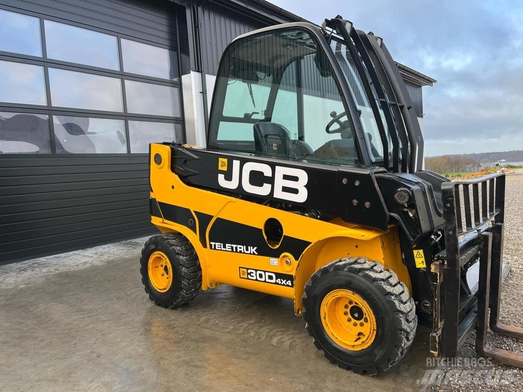 JCB TLT 30 D Телескопічні навантажувачі