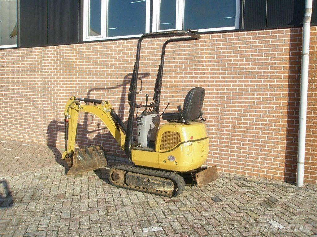 CAT 300.9 Міні-екскаватори < 7т