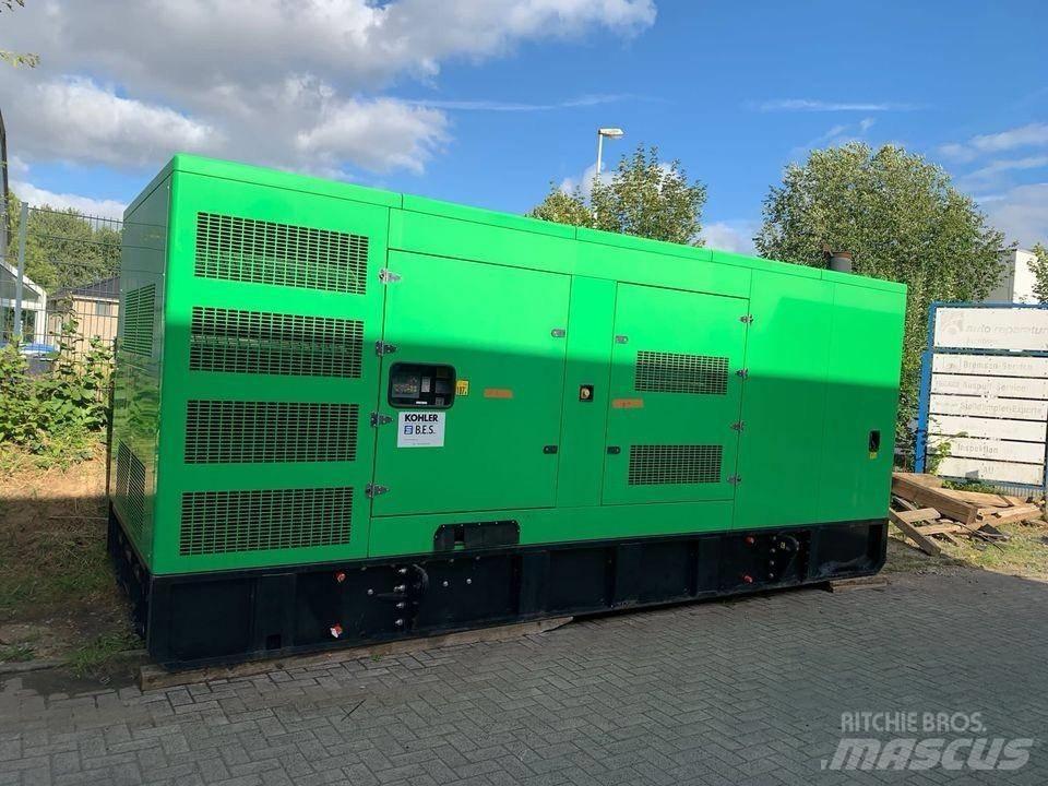 Mitsubishi 765 KVA Дизельні генератори