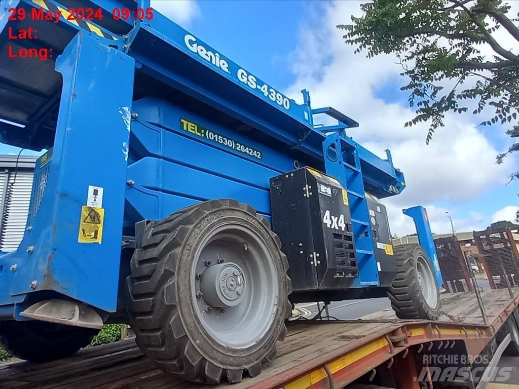 Genie GS 4390 Підйомники-ножиці