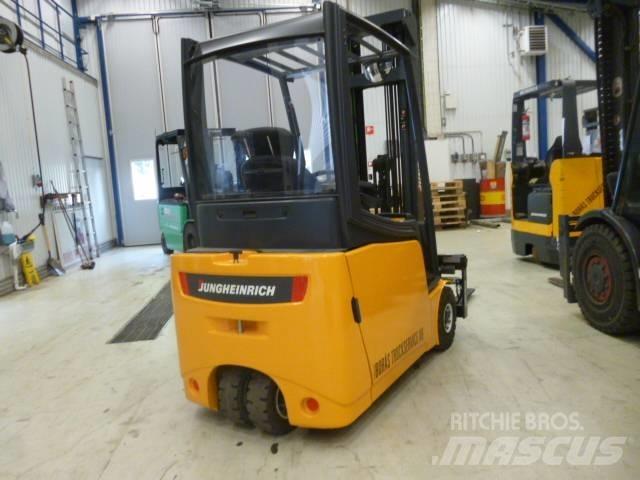 Jungheinrich EFG 216 Електронавантажувачі
