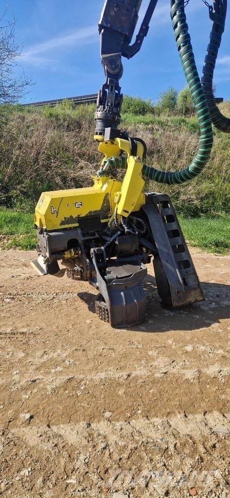 John Deere 1270 G Харвестери