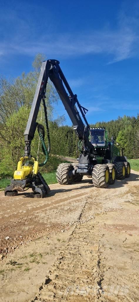 John Deere 1270 G Харвестери
