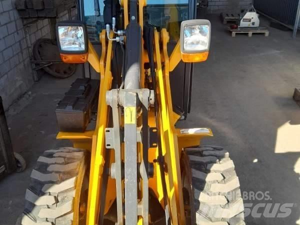 Schäffer 2428 SLT Міні-навантажувачі