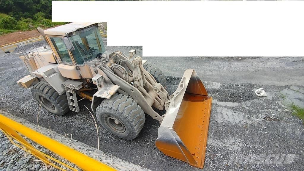 Volvo L 150 E Фронтальні навантажувачі