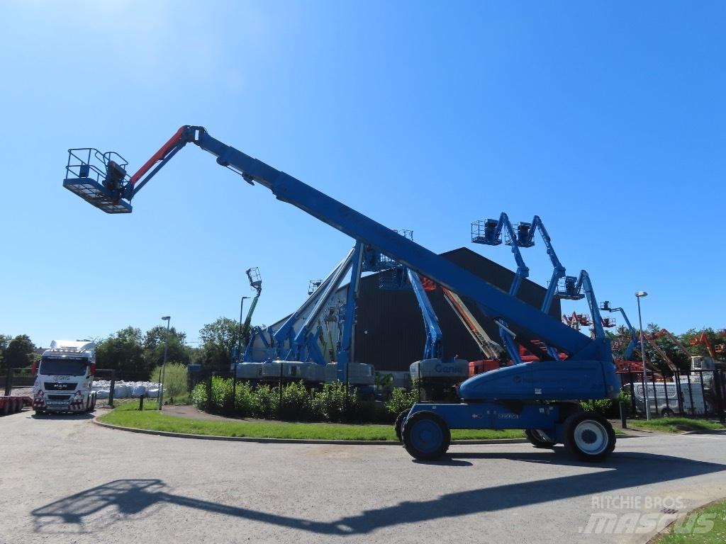 JLG 1350 SJP Телескопічні підйомники