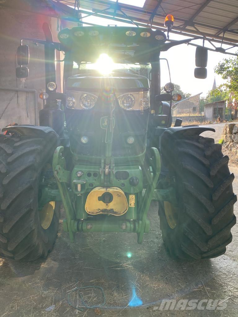 John Deere 6155R Трактори