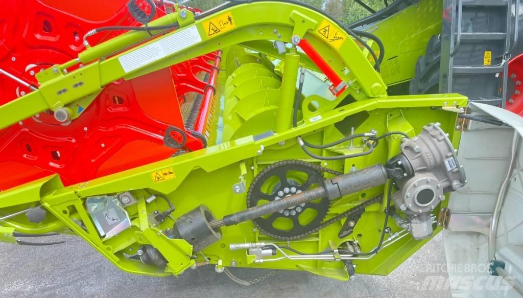 CLAAS VARIO 770 Жатки