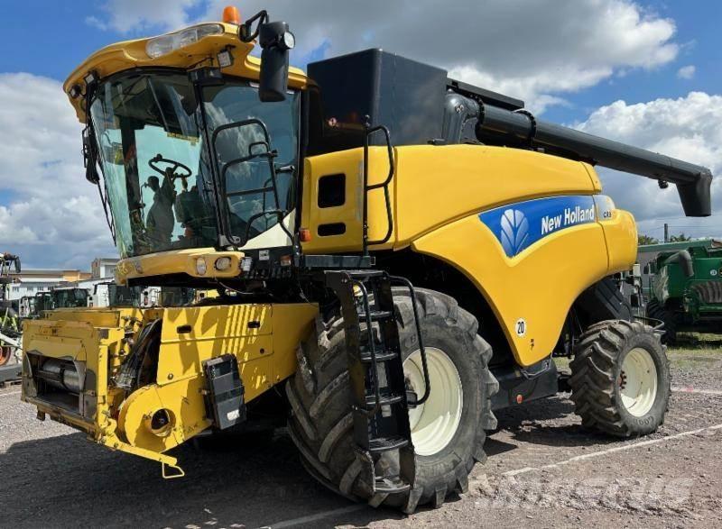 New Holland CR 980 Зернозбиральні комбайни