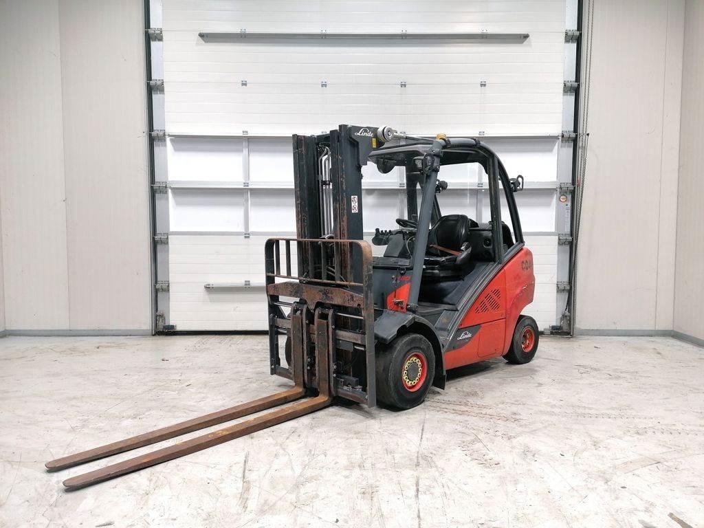 Linde H30T-02 Газові навантажувачі