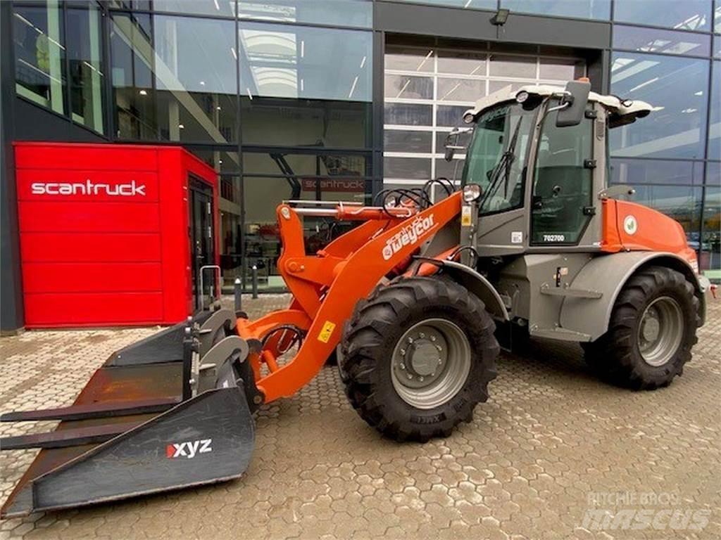 Weycor AR550 HS Багатофункціональне обладнання для вантажних і землекопальних робіт
