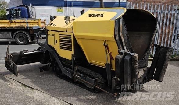 Bomag BF 223 C Асфальтовкладачі