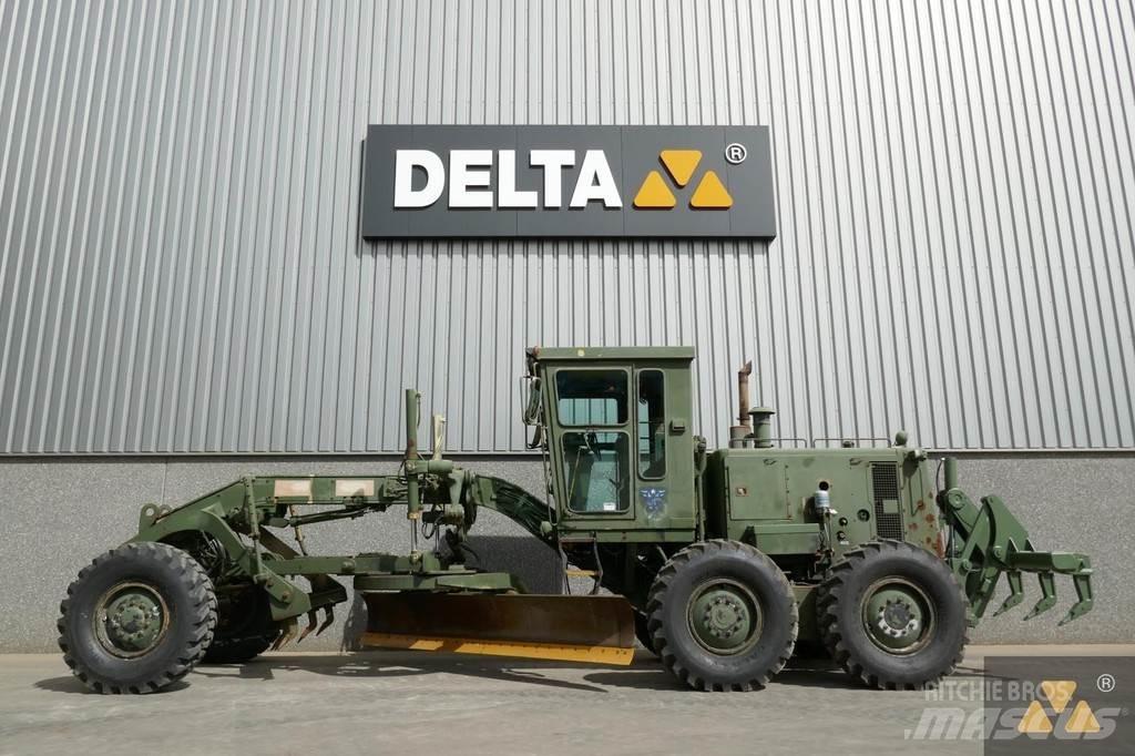 CAT 130G Ex-army Грейдери