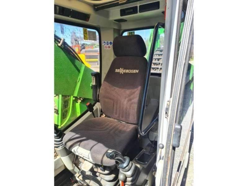 Sennebogen 825 Перевантажувачі металобрухту/промислові навантажувачі