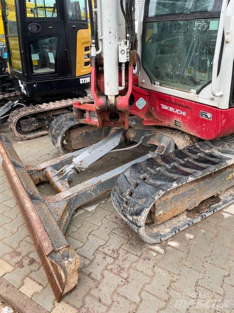 Takeuchi TB 260 Міні-екскаватори < 7т
