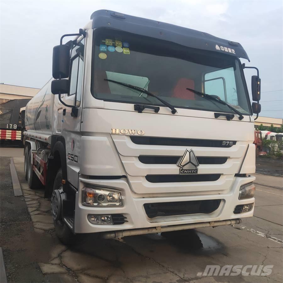 Howo 371 6x4 Поливальні машини