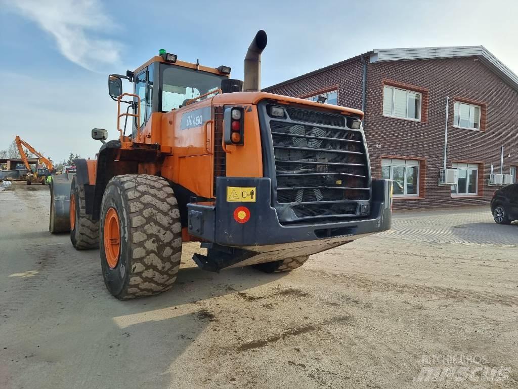 Doosan DL 450 Фронтальні навантажувачі