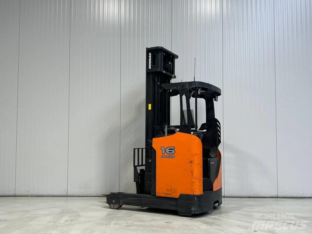 Doosan BR16JW-7 PLUS Річ-трак із високим підйомом