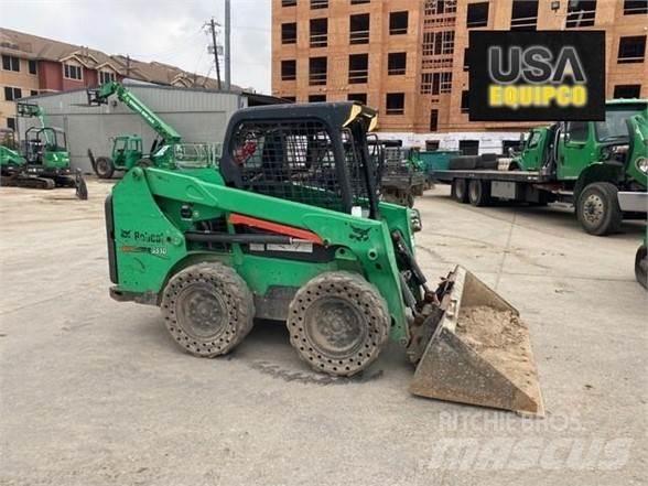 Bobcat S510 Міні-навантажувачі