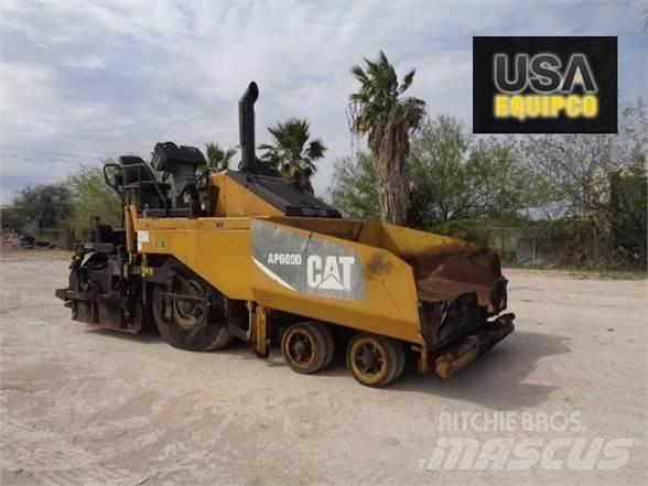CAT AP-600D Асфальтовкладачі