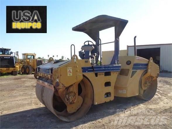 CAT CB-534D Грунтові котки